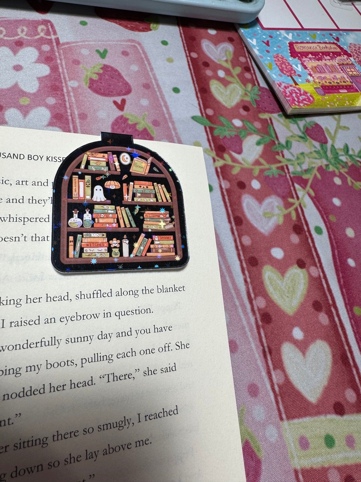 Ghost Bookshelf Magnetic Bookmark